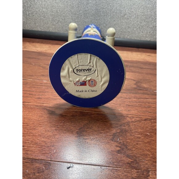 University Of Kentucky 14 Inch Nutcracker - Picture 9 of 9